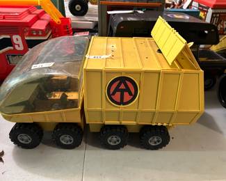 #386	G I Joe Adventure Team Vehicle (as is seat broken)	 $45.00 
