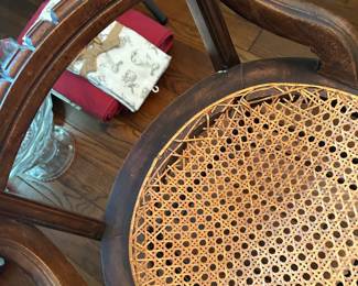 #25 Wood Table w/4 legs w/1 leaf and 4 chairs (chairs don't match Table but go well together, 1 chair has issues) - 54-66x44x28 $150.00