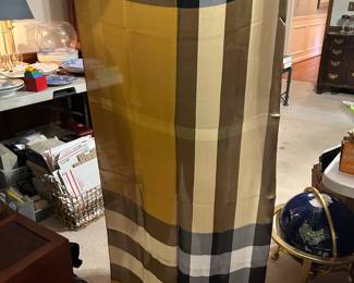 #139	Burberry Long Silk Plaid Pattern - Rectangular Plaid Pattern - 190x170cm	 $50.00 
