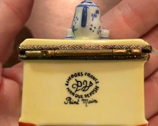 #213	Limoges yellow buffet with tea set trinket box	 $40.00 
