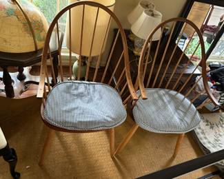 #15 Set of 2 dining Chairs w/cushions $140.00