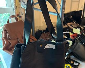 #339	Black Leather Ralph Lauren Shoulder Bag	 $40.00 
