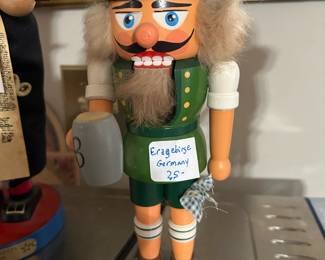 #183	Erzgebirge Germany - 10" 	 $25.00 
