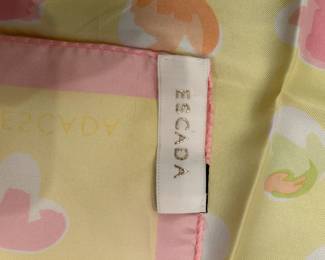 #112	Escada Hearts Pastel Print - 19x19	 $30.00 
