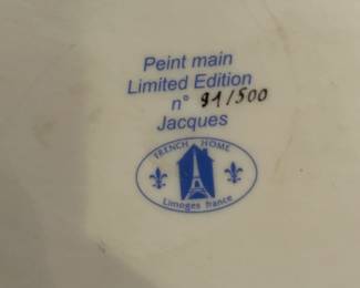 #215	Limoges Jacques Paris Arc de Triomphe, large 91/500 trinket box	 $55.00 
