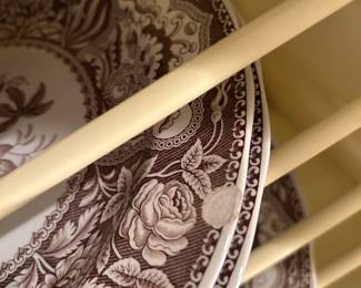 #289	Spode "Cranberry" - 12 pieces, 4 dinner plates, 2 small plates & 6 salad plates (one chipped dinner plate)	 $100.00 
