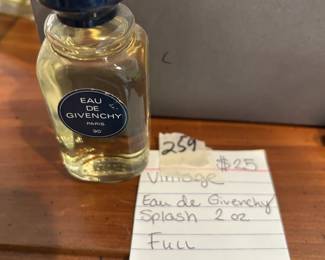 #259	Vintage Eau de Ginenchy Splash 2 oz - Full	 $25.00 
