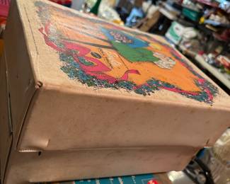 #388	Barbie Doll Trunk w/contents	 $30.00 
