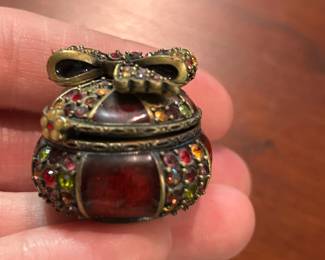 #222	J Strongwater set of 3 enamel boxes with swarovski crystals trinket boxes	 $110.00 
