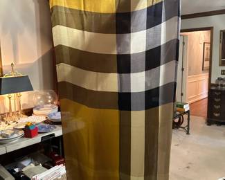 #139	Burberry Long Silk Plaid Pattern - Rectangular Plaid Pattern - 190x170cm	 $50.00 
