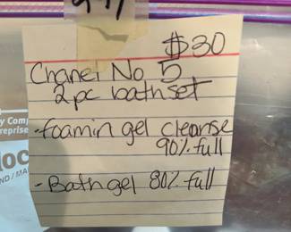 #241	Chanel NO. 5 2 pc Bath Set foamin gel Cleanse 90%full   Bathgel 80% full	 $30.00 
