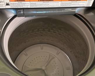 #86 Whirlpool Supe rcapacity Washer WTW7500 Whirlpool Super capacity Dryer WED 8900 $600.00
