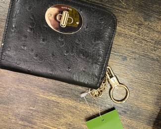 #133	Kate Spade Black Wallet - New w/tags	 $30.00 
