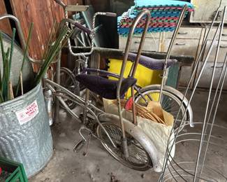 . . . WHAT A FIND! banana seat tricked-out bikes