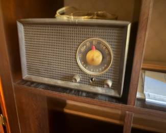 . . . vintage electric radio