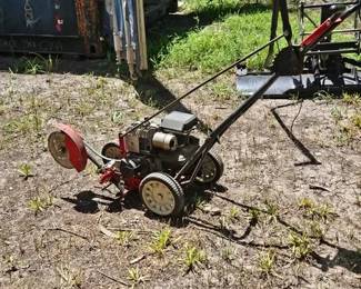 Grass edger