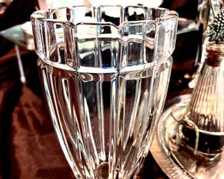 Splendid Mikasa art deco vase