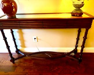Stylish antique mirror top entry table