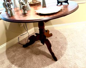 Antique tilt top table