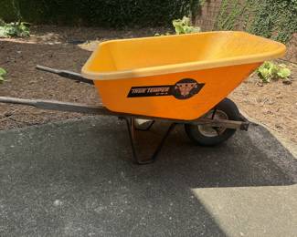 True Temper Poly Wheelbarrow