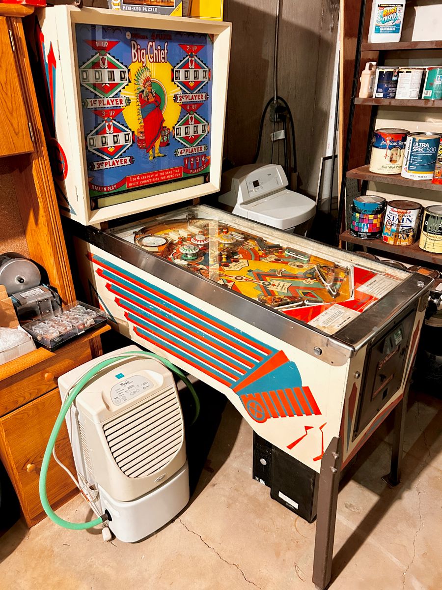 1965 Williams “Big Chief” pinball machine