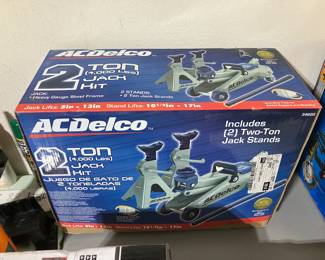 AC Delco 2-ton jack kit