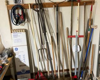 yard and garden tools