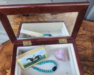 JEWELRY BOX