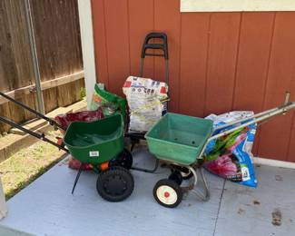 spreaders