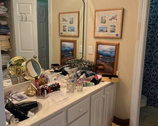 Misc bathroom, shower curtain, towels