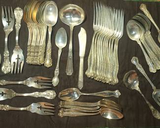 Miscellaneous silver spoons and forks