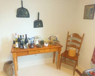 Side table and side table things