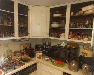 So much kitchen!