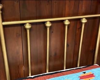 Metal Headboard Twin Bed