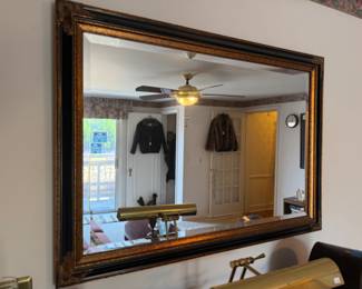 Famed Mirror