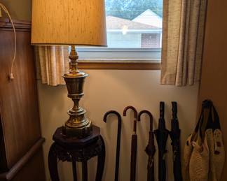 Table - Lamp - Umbrella's - Cane