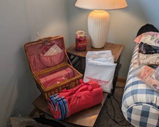 End Table - Lamp - Picnic Set