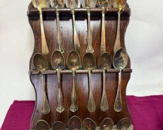 Rogers Brothers, Community Plate, Wm Rogers & Son spoon collection
