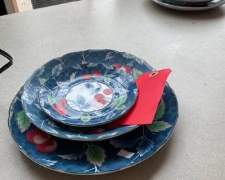 Vintage William Sonoma cherry dinner set $62.50 + tax