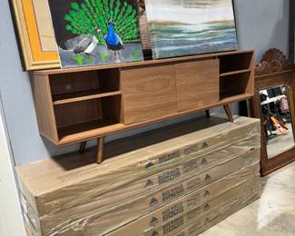 New in Box Console and Artwork Orlando