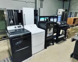 Refrigerators, Washers & Dryers, Sub Zero and BBQ Grills Orlando Estate Auction