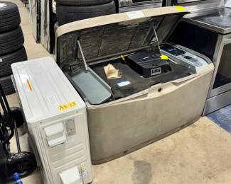 Kohler Generator and Split AC Unit Orlando Estate Auction