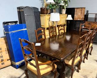 Dining Table & Chairs Orlando