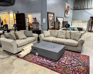 Sofa's and Fire Pit Orlando