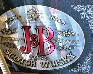 Whisky mirror