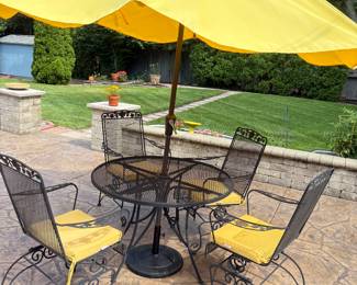 wrought iron patio set