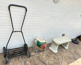bench is concrete