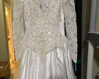 Brand new wedding dress