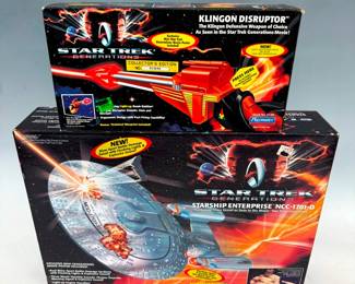Star Trek Starship Enterprise and Klingon Disrupter