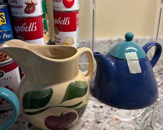 Pagnossin Italy Teapot, Watt Pottery